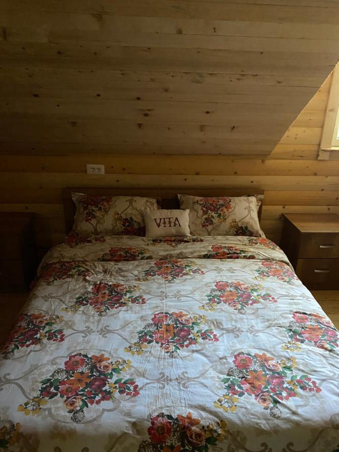 Vita Guesthouse Bajram Curri Exterior foto